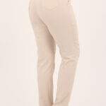 jasnobezowe-spodnie-bawelniane-damskie-na-gumce (10)