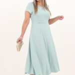 mietowa-sukienka-do-polowy-lydki-na-wesele (11)