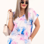 Pastelowa bluzka damska z krótkim rękawem