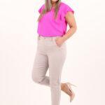 spodnie-z-ozdobnymi-guzikami-chlodny-bez (3)