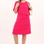 Sukienka z falbanami midi malinowa