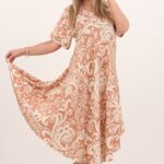 bezowa-sukienka-letnia-rozkloszowana (6)