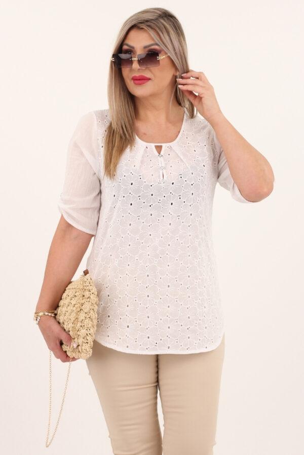 Biała ażurowa bluzka z guziczkami na dekolcie
