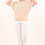 bluzka-ze-sznurkami-na-dekolcie-z-kwiatem (4)