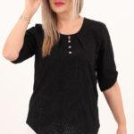 Czarna ażurowa bluzka z guziczkami na dekolcie