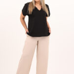 czarna-bluzka-z-ozdobnym-dekoltem (5)