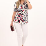 czerwono-szara-bluzka-z-zamkiem-przy-dekolcie (7)