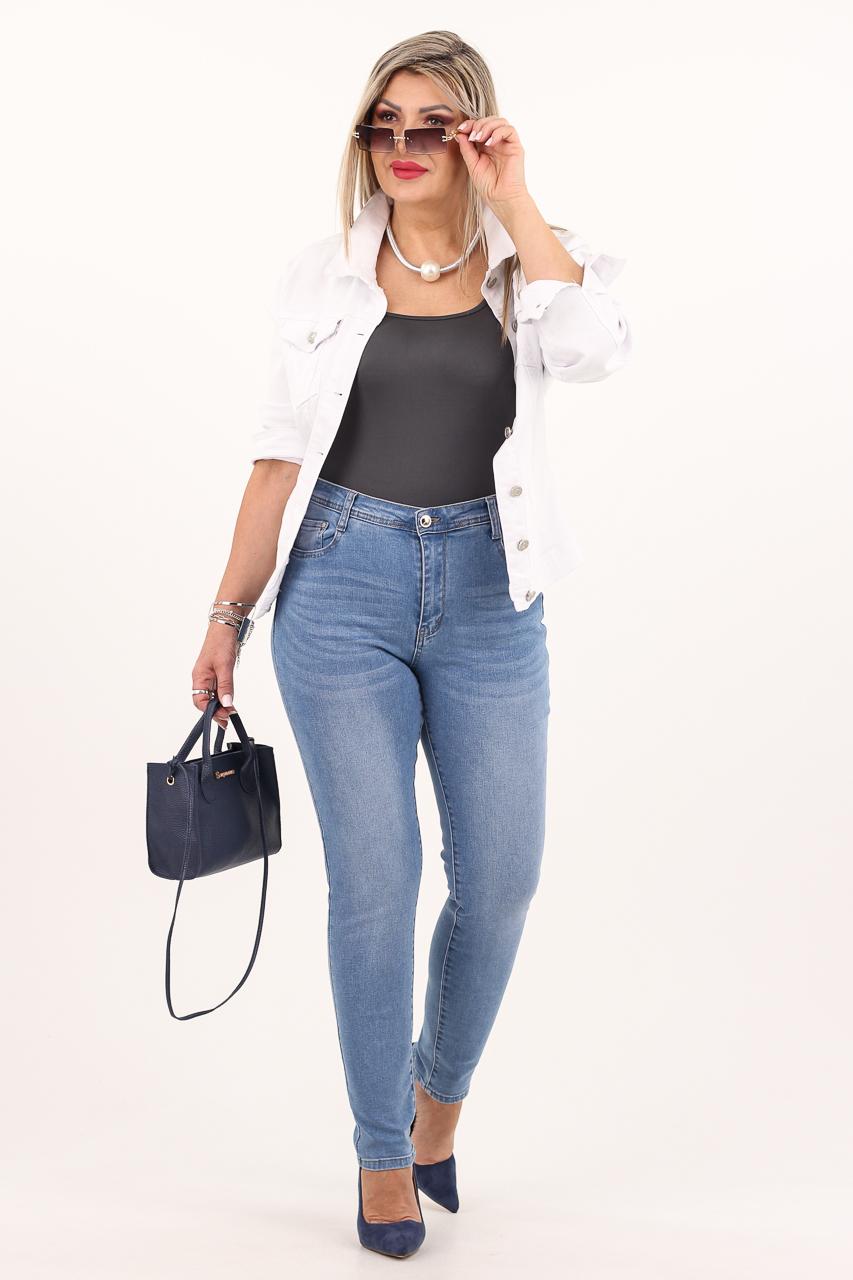 Jeansy z wysokim stanem plus size