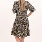 kwiecista-sukienka-z-falbanami-czarno-zolta (3)