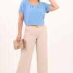 niebieska-bluzka-z-lezka-na-dekolcie (6)