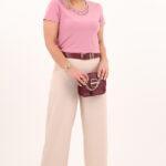 rozowa-bluzka-z-przezroczystym-dekoltem (9)