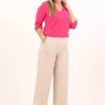 rozowa-elegancka-bluzka-z-dekoltem-w-serek (8)