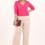 rozowa-elegancka-bluzka-z-dekoltem-w-serek (9)