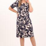 sukienka na lato prosta w beżowy falisty wzór