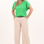zielona-bluzka-z-ozdobnym-dekoltem (1)