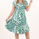 Zielono-biała sukienka z paskami na dekolcie