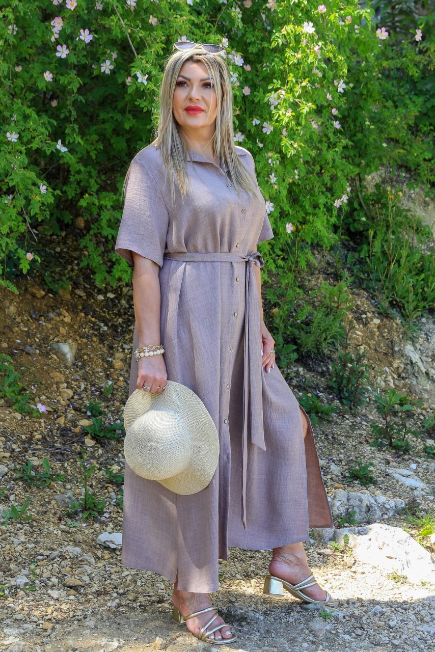 Beżowa sukienka zapinana na guziki z przodu