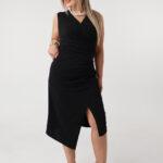 czarna-sukienka-kopertowa-plus-size-marszczona-z-boku (5)