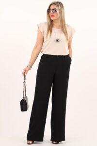 Czarne spodnie damskie z szeroką nogawką
