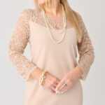 elegancka-sukienka-z-koronka-bezowa (13)