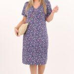 Fioletowa sukienka damska w kwiaty
