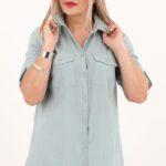 Miętowa koszula z guzikami