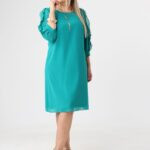 zielona-sukienka-z-falbanka-na-rekawach (4)