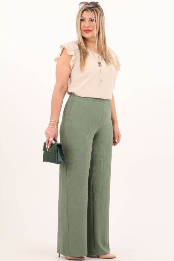 Zielone spodnie damskie z szeroką nogawką