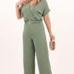 Zielony kombinezon damski z szerokimi nogawkami
