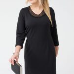 Elegancka sukienka gipiura czarna