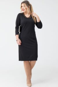 Elegancka sukienka gipiura czarna