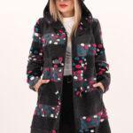 Płaszcz-damski-z-kapturem-przejściowy-w-kropki (3)