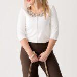 biala-bluzka-z-wiskozy-plus-size (6)