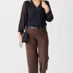 bluzka-z-koronkowym-dekoltem-czarna (5)