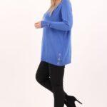 chabrowy-sweter-damski-z-ozdobnymi-guzikami (1)