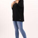 czarny-sweter-w-serek-damski (7)