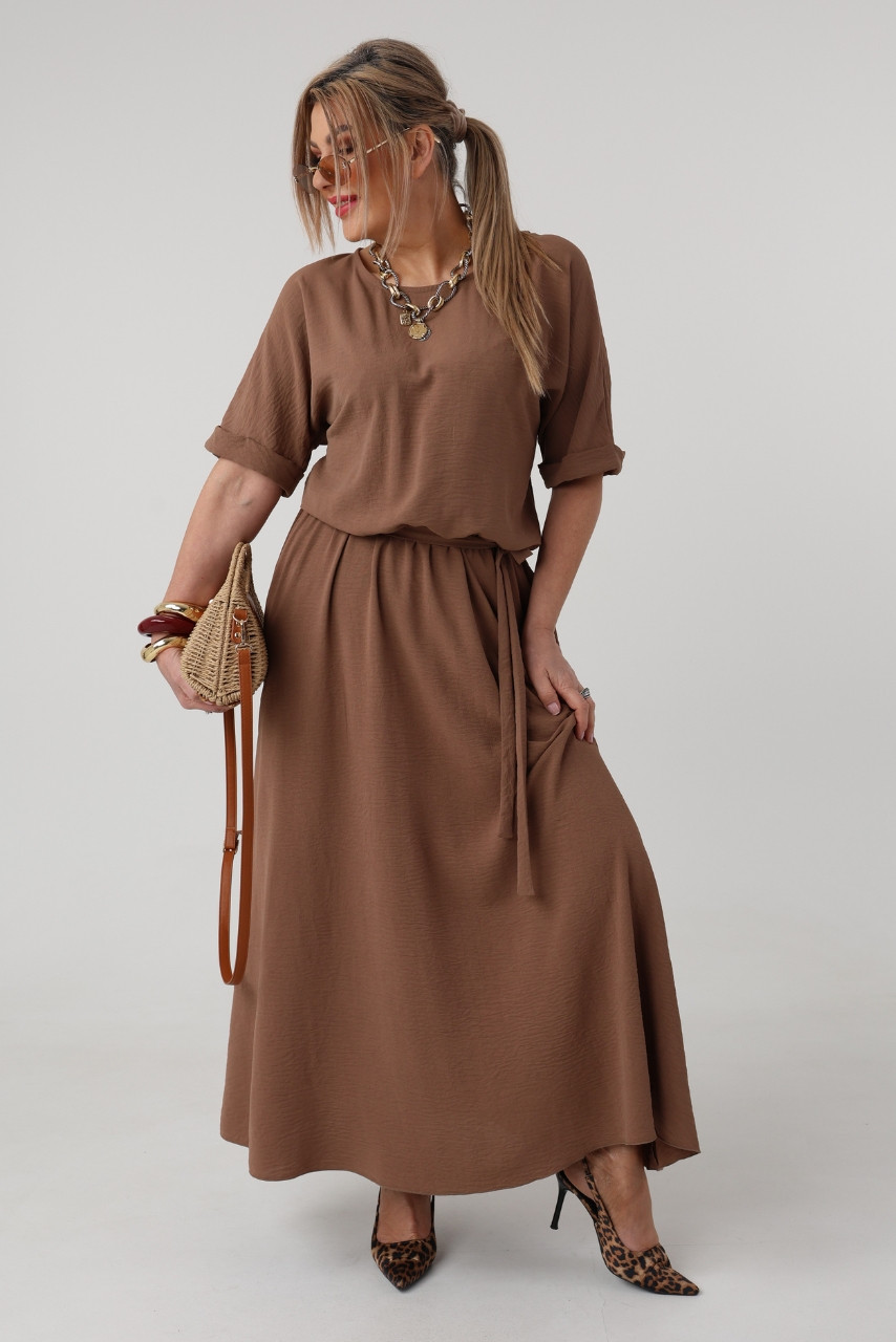 Elegancka sukienka maxi brązowa