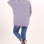 fioletowy-sweter-z-dekoltem-w-lodke (3)