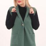 Kamizelka w dużym rozmiarze zielona dzianinowa dla kobiet