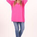 rozowy-sweter-w-serek-damski (5)