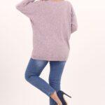 rozowy-sweter-z-dekoltem-w-lodke (3)