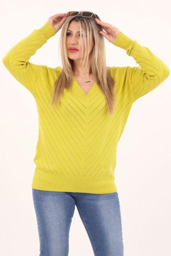 Żółty sweter damski ażurowy