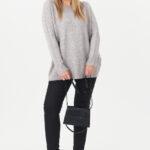 Ciepły-sweter-damski-szary-oversize (7)