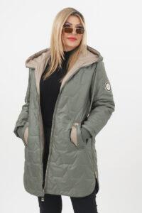 Dłuższa kurtka przejściowa damska zielona z zamkami po bokach