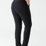 Elastyczne-spodnie-z-wysokim-stanem-plus-size-czarne (7)