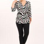 bezowo-zielona-bluzka-z-zamkiem-przy-dekolcie (6)