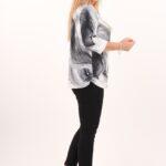 bialo-szara-bluzka-z-zamkiem-przy-dekolcie (6)