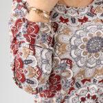 bluzka-damska-we-wzory-bordowo-beżowa (4)