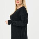 czarny-sweter-z-diamencikami (9)