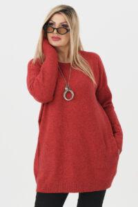 sweter plus size damski w kolorze czerwonym